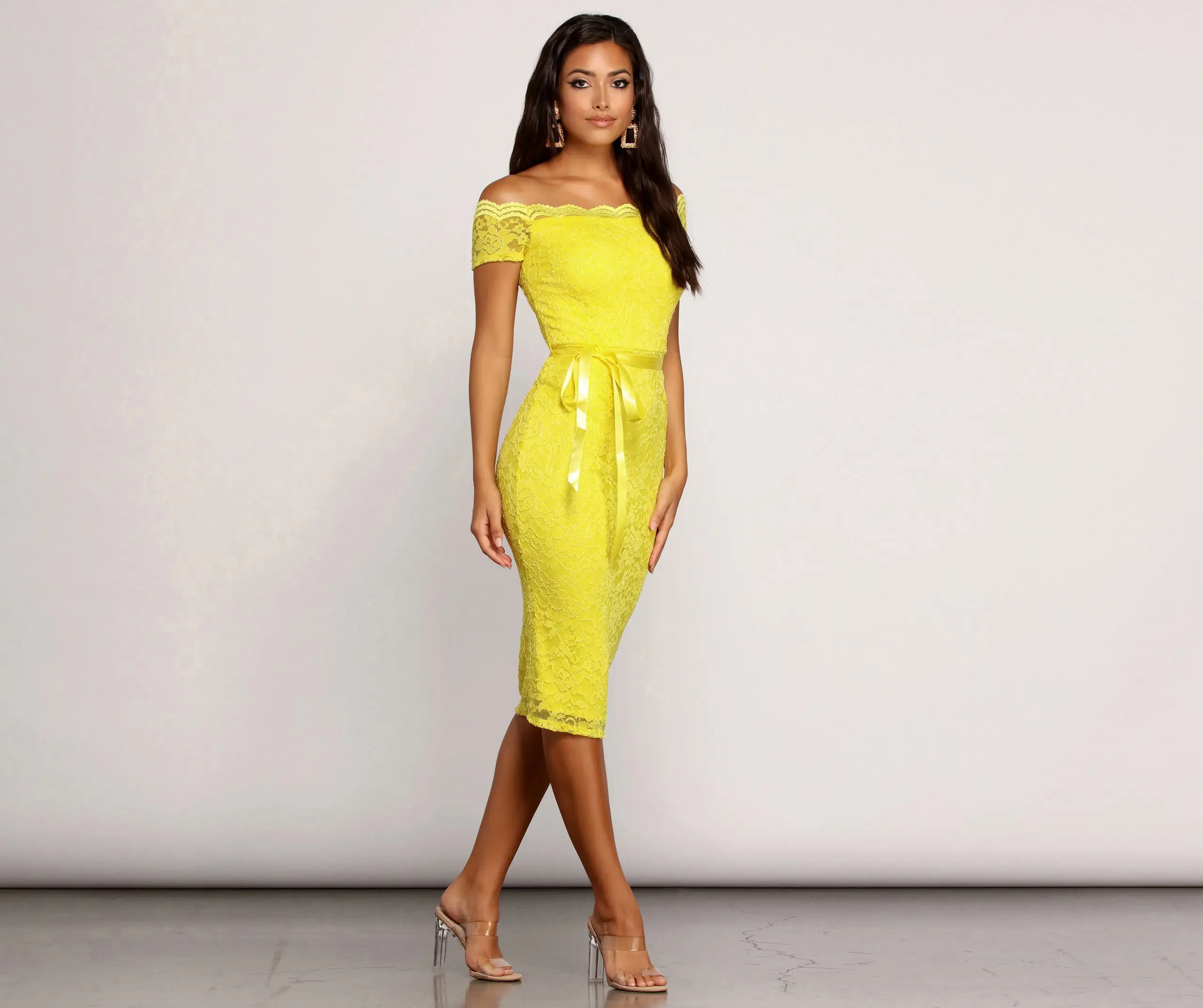 Windsor. Faith Formal Midi Lace Dress 4 Windsor. Faith Formal Midi Lace Dress - Image 2