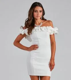 Windsor. Kiari Formal Off The Shoulder Ruffled Dress
