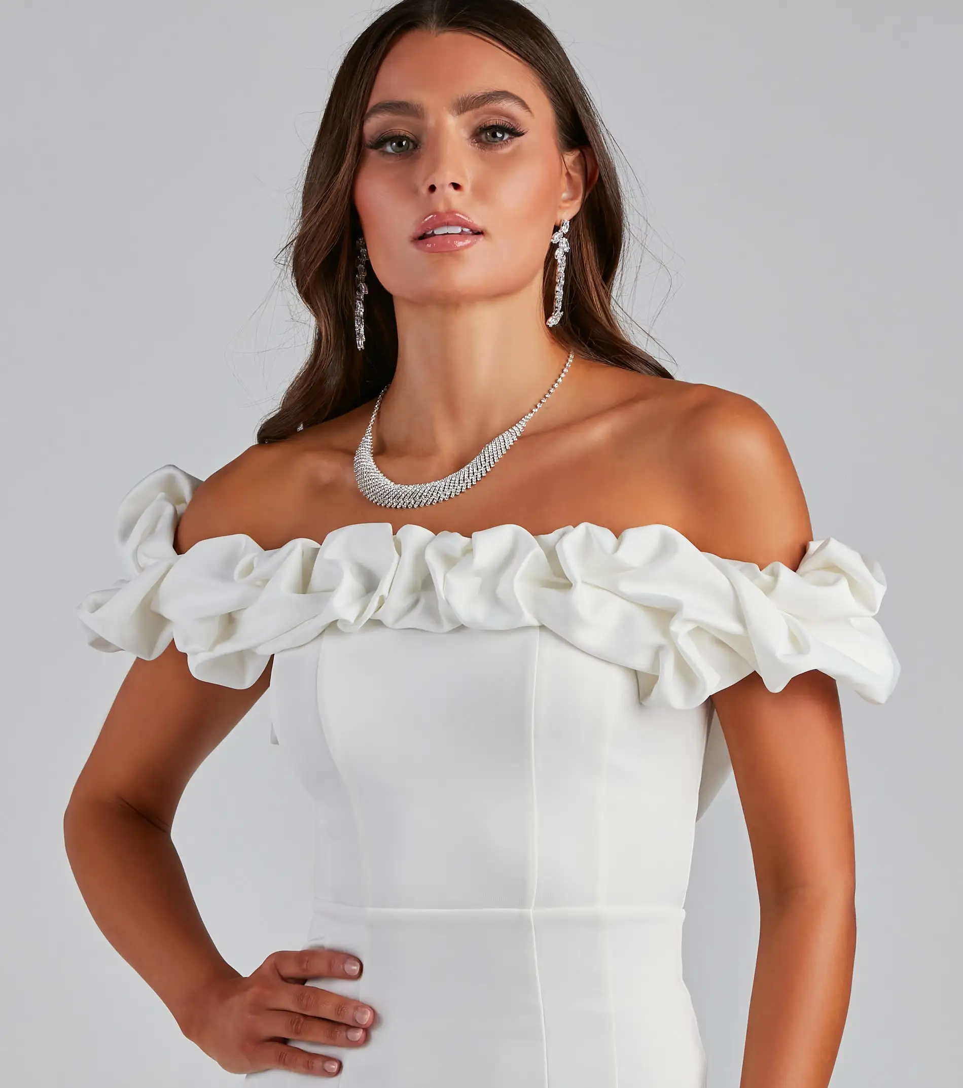 Windsor. Kiari Formal Off The Shoulder Ruffled Dress 6 Windsor. Kiari Formal Off The Shoulder Ruffled Dress - Image 4