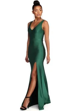 Windsor. Morgan Sleek & Chic Formal Dress