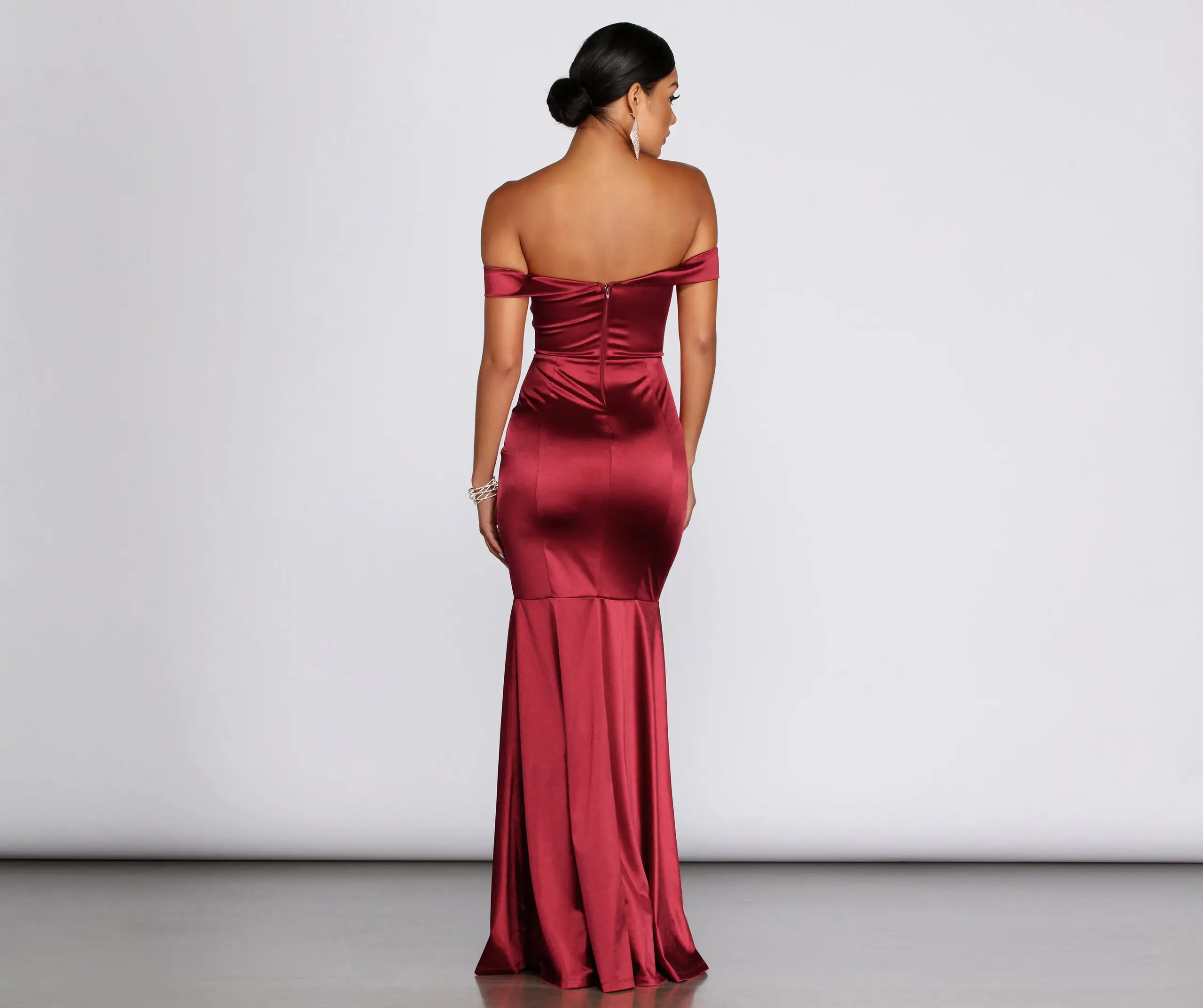 Windsor. Jayden Satin Mermaid Formal Dress 6 Windsor. Jayden Satin Mermaid Formal Dress - Image 4