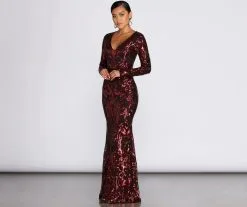 Windsor. Cecile Sequin Formal Gown
