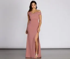 Windsor. Lisa Marie Formal Pleated Crepe Dress