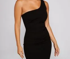 Windsor. Maci Lace-Up Back Mermaid Dress -Formal Dresses Online Shop 05002 0696 3 c23ab5bb dece 4e59 92db 7d4b01c4d093