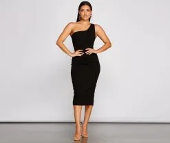 Windsor. Maci Lace-Up Back Mermaid Dress -Formal Dresses Online Shop 05002 0696 4 410da0ed e18e 4d48 acd3 abc9b59c2a79