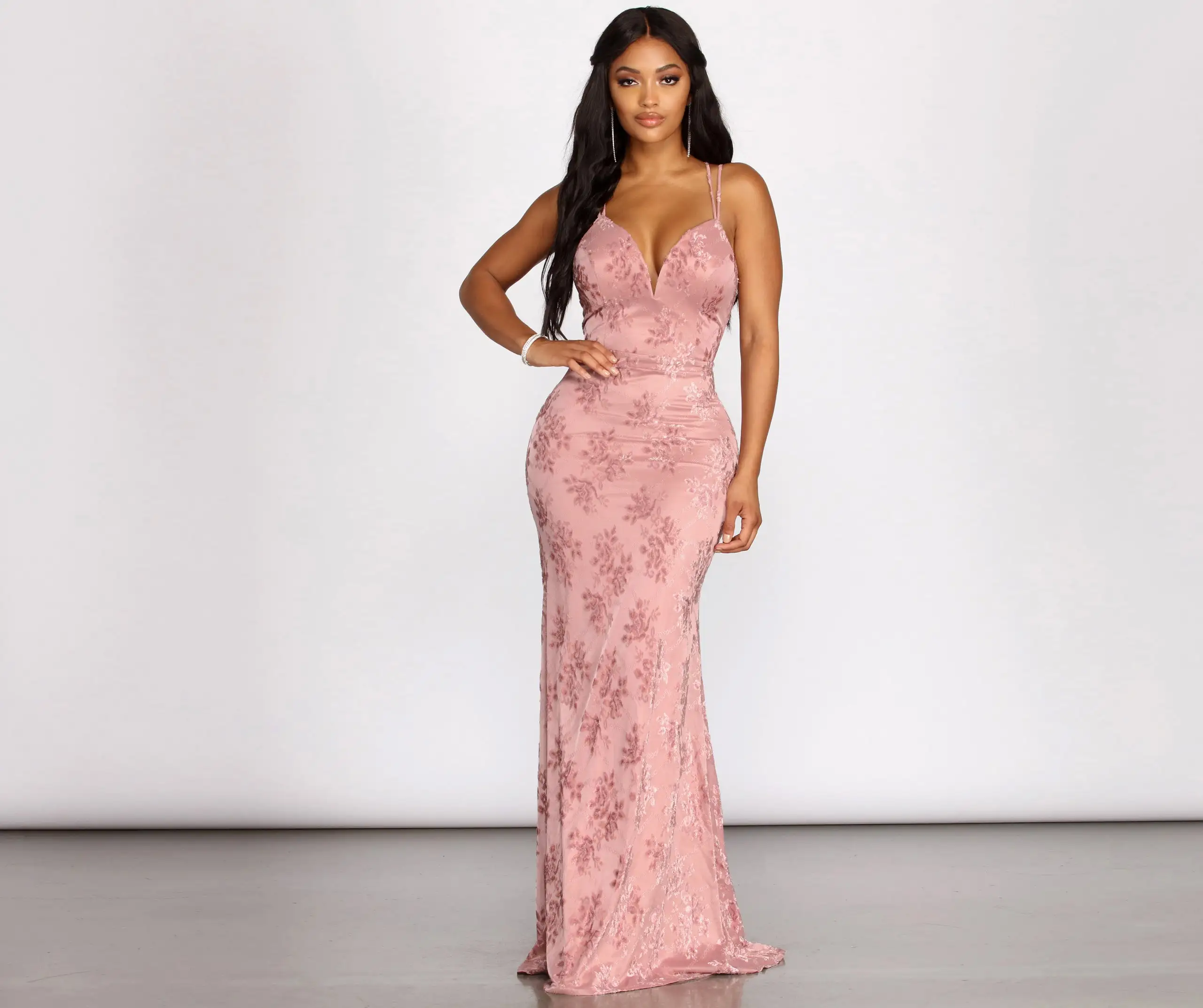 Windsor. Mia Formal Velvet Burnout Dress 5 Windsor. Mia Formal Velvet Burnout Dress - Image 3