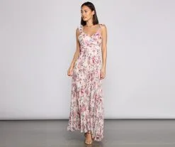 Windsor. Ava Formal Floral Pleated Dress