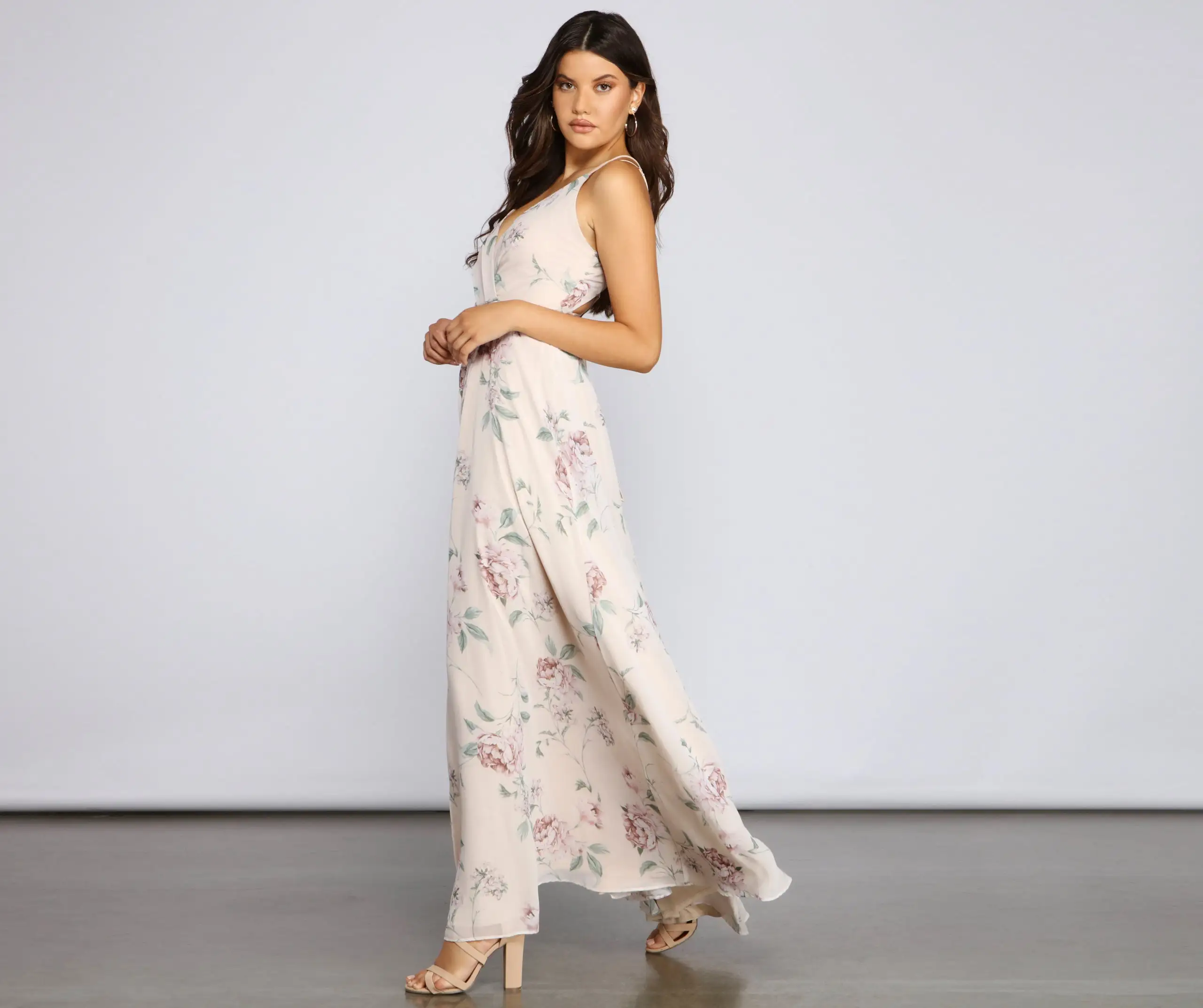 Windsor. Corinna Formal Floral Chiffon Wrap Dress 6 Windsor. Corinna Formal Floral Chiffon Wrap Dress - Image 4