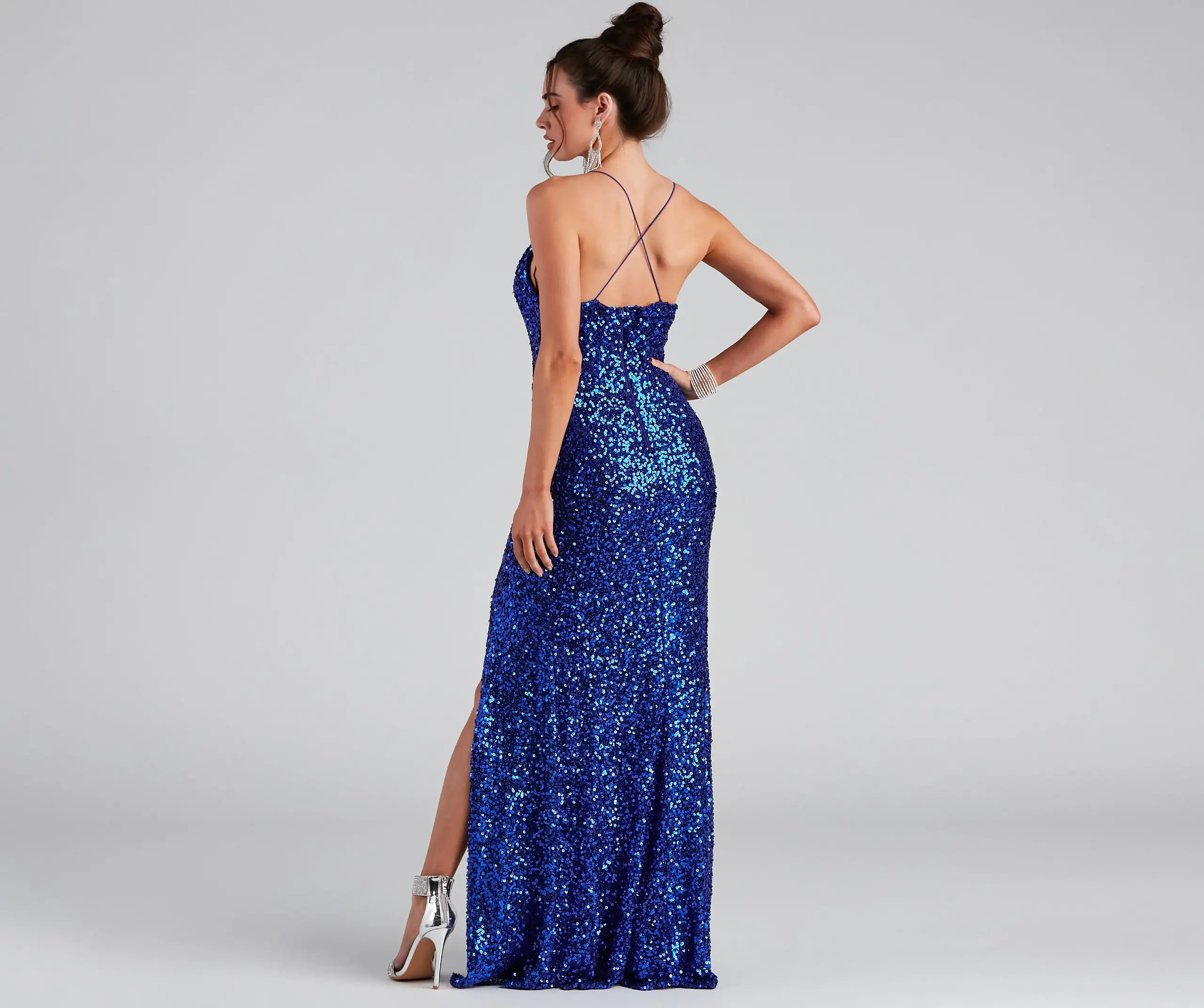 Windsor. Galilea Formal High Slit Sequin Dress 8 Windsor. Galilea Formal High Slit Sequin Dress - Image 6