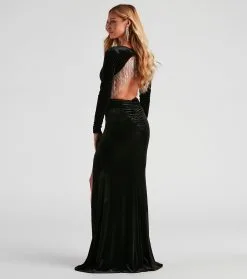 Windsor. Julian Formal Velvet Rhinestone Trim Dress