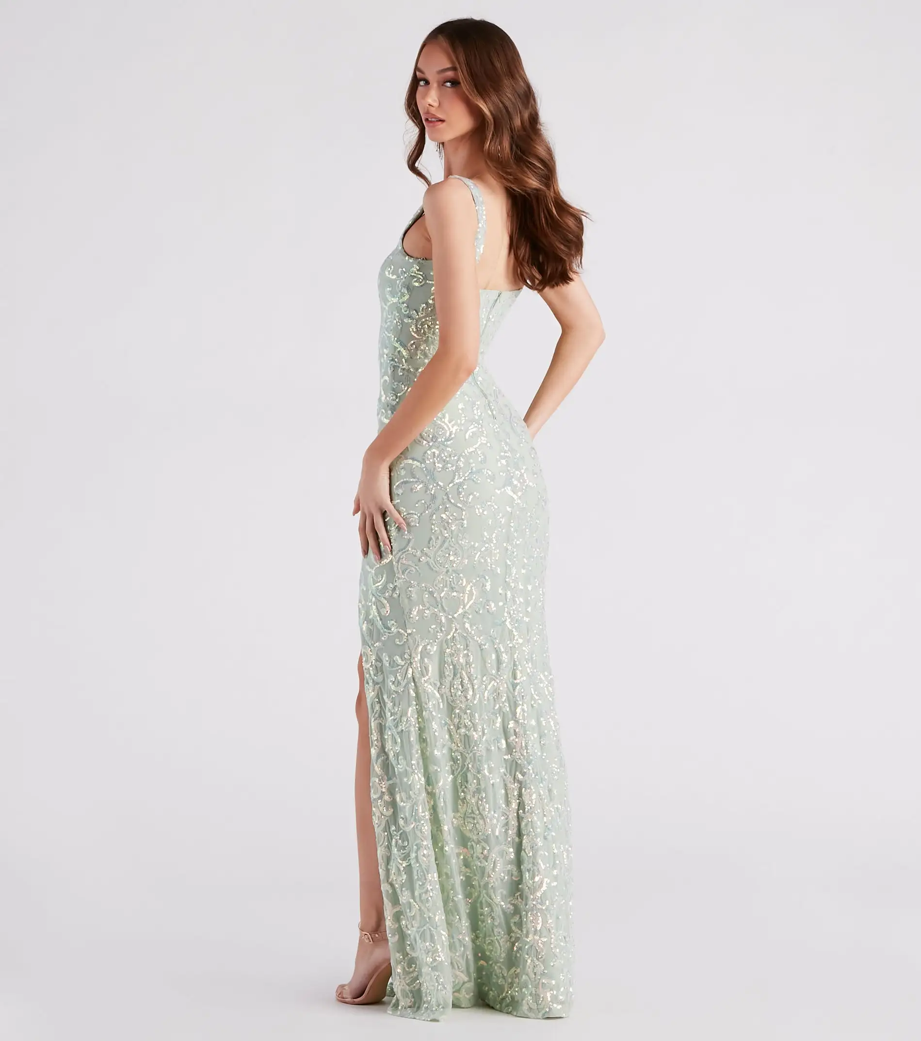 Windsor. Jovie Formal Sequin Slit Mermaid Long Dress 8 Windsor. Jovie Formal Sequin Slit Mermaid Long Dress - Image 6