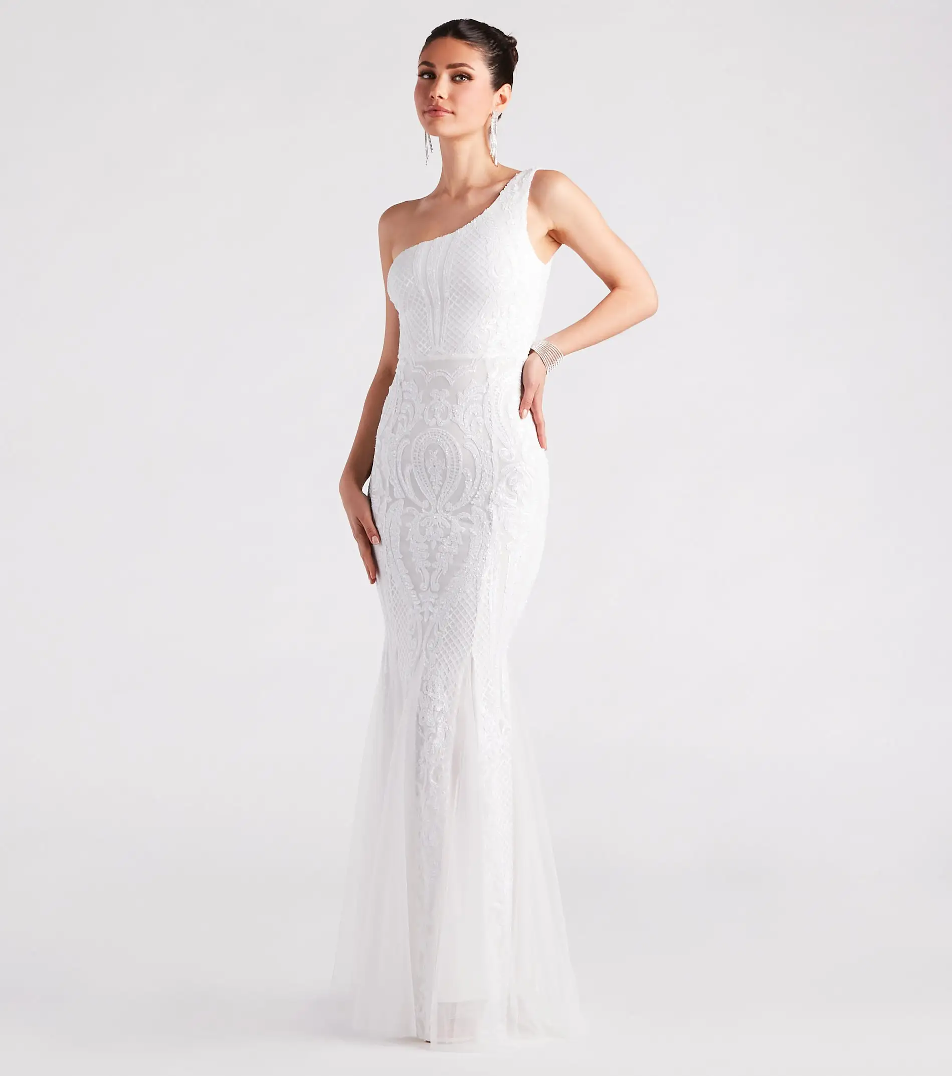 Windsor. Hilary Formal Sequin One-Shoulder Mermaid Dress 5 Windsor. Hilary Formal Sequin One-Shoulder Mermaid Dress - Image 3