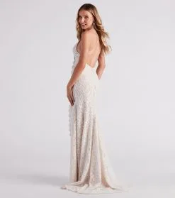 Windsor. Cora Lace V-Neck Mermaid Formal Dress