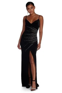 Windsor. Emmalyn Formal Heat Stone Velvet Dress