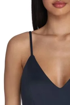 Windsor. Avianna Formal High Slit Dress 22 Windsor. Avianna Formal High Slit Dress -Formal Dresses Online Shop 05002 6328 4