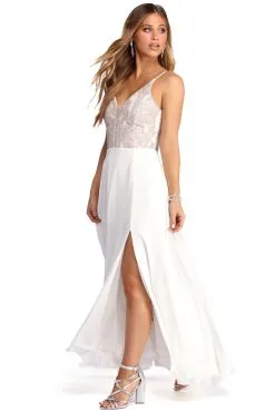 Windsor. Lilah Formal High Slit Chiffon Dress