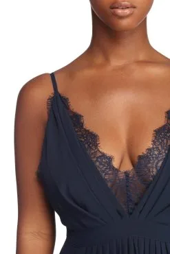 Windsor. Angelique Formal High Slit Lace Dress 17 Windsor. Angelique Formal High Slit Lace Dress -Formal Dresses Online Shop 05002 6400 4 52cc6ecb e777 4bba 85e8 cbceab4c70aa