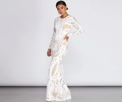 Windsor. Aella Formal Sequin Long Dress