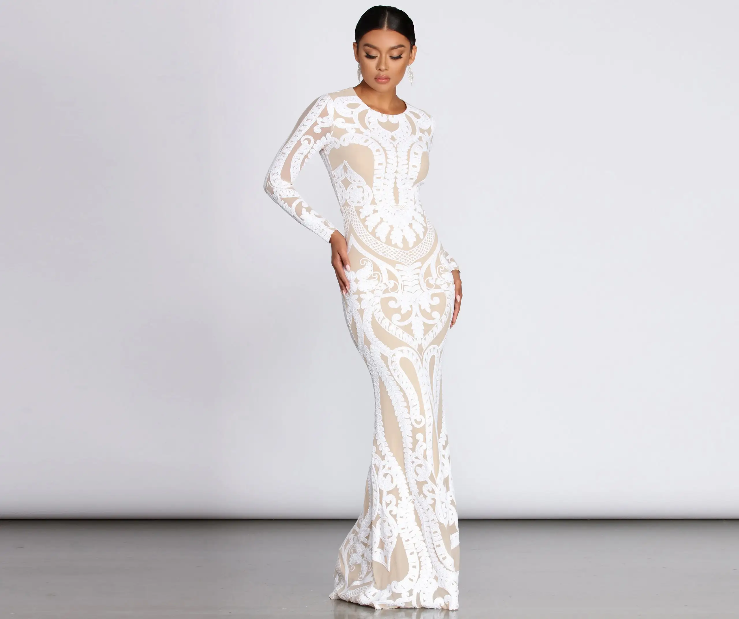 Windsor. Aella Formal Sequin Long Dress 4 Windsor. Aella Formal Sequin Long Dress - Image 2