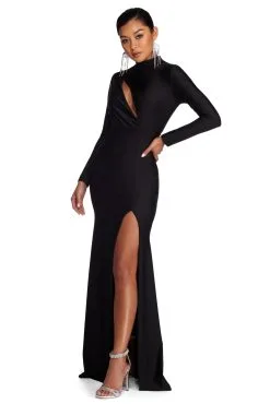 Windsor. Kamila Formal Open Back Dress