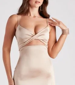 Windsor. Maisy Cutout High Slit Satin Formal Dress -Formal Dresses Online Shop 05002 6848 4 916106ef bf4f 4d87 a2bb be0a9a8c762c