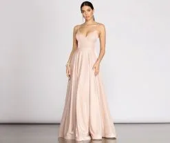 Windsor. Sabrina Metallic Mesh Ball Gown