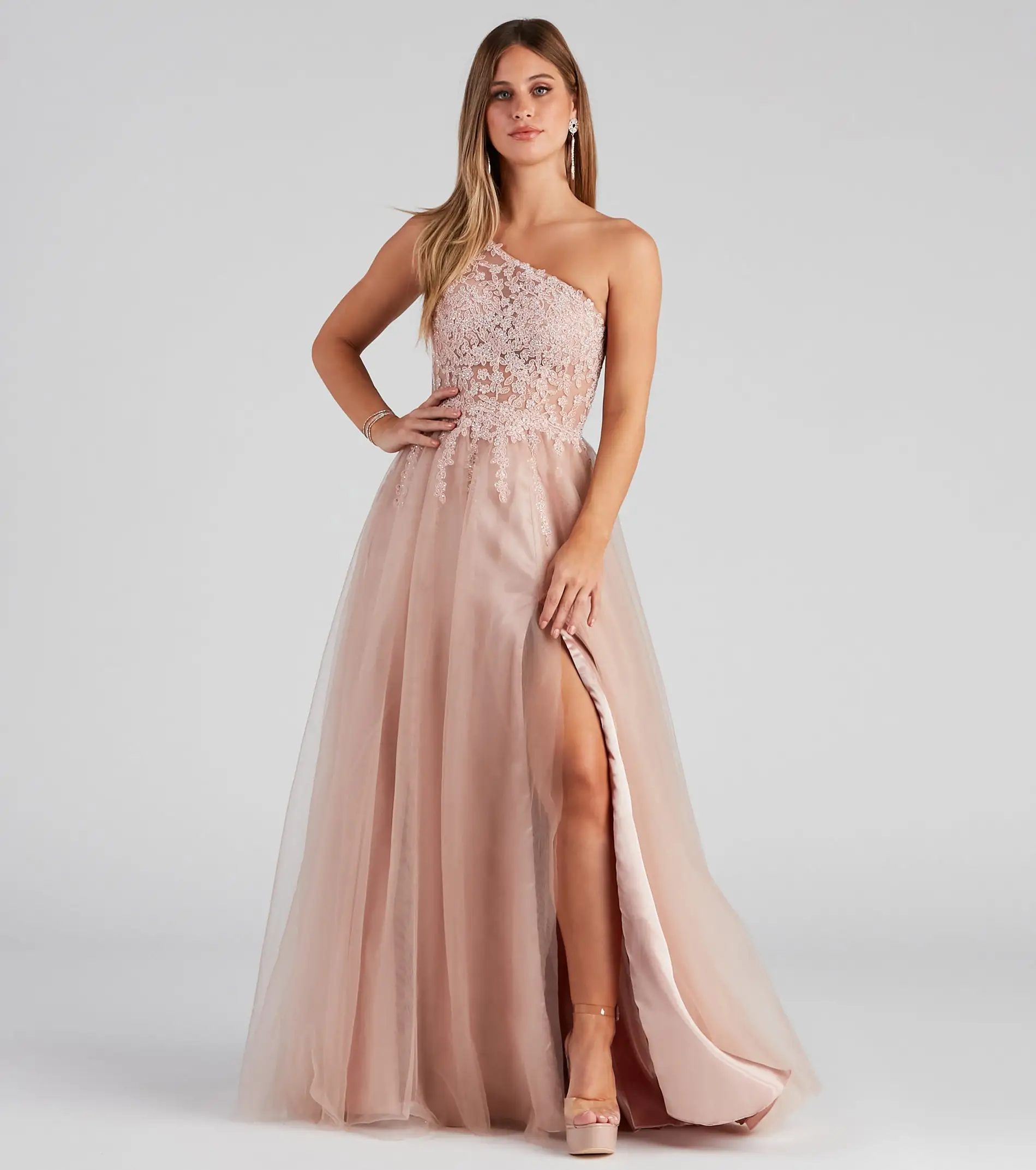 Windsor. Laine Formal One-Shoulder Ball Gown 3 Windsor. Laine Formal One-Shoulder Ball Gown