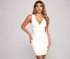 Windsor. Stunning Babe Sleeveless Mini Dress