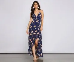 Windsor. Free-spirited Floral Beauty Sleeveless Maxi Dress