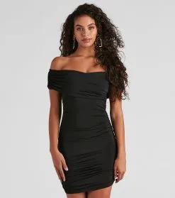 Windsor. Alluring And Chic Off-The-Shoulder Mini Dress