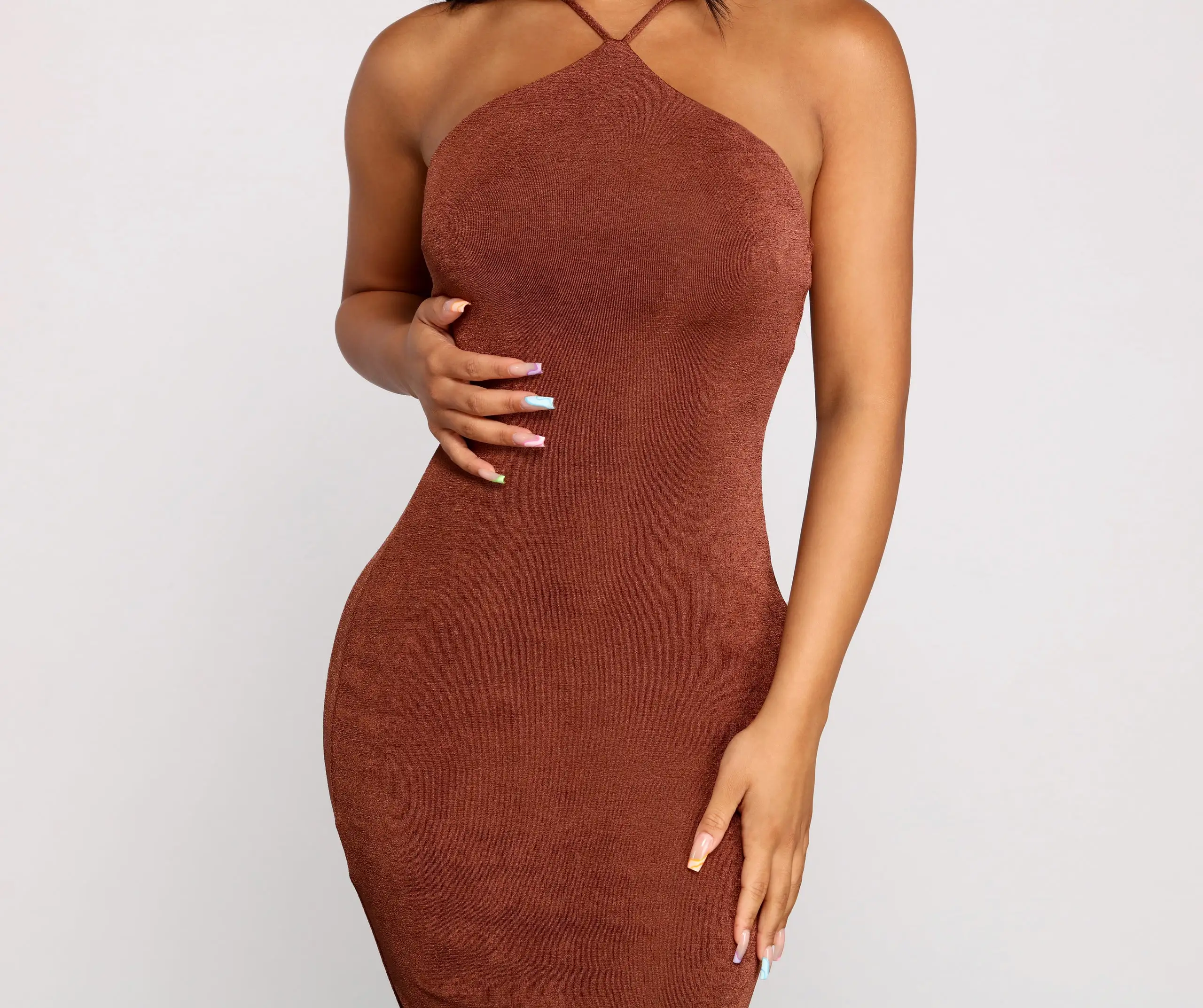 Windsor. Sultry And Stunning Halter Midi Dress 5 Windsor. Sultry And Stunning Halter Midi Dress - Image 3