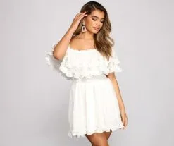 Windsor. Flirty Vibes Linen Mini Dress
