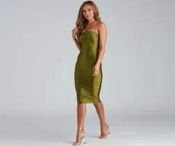 Windsor. Sleek Trendsetter Halter Midi Dress 12 Windsor. Sleek Trendsetter Halter Midi Dress -Formal Dresses Online Shop 05101 1309 4 fb9d8e05 d530 4f31 961a 33c1bb5492e4