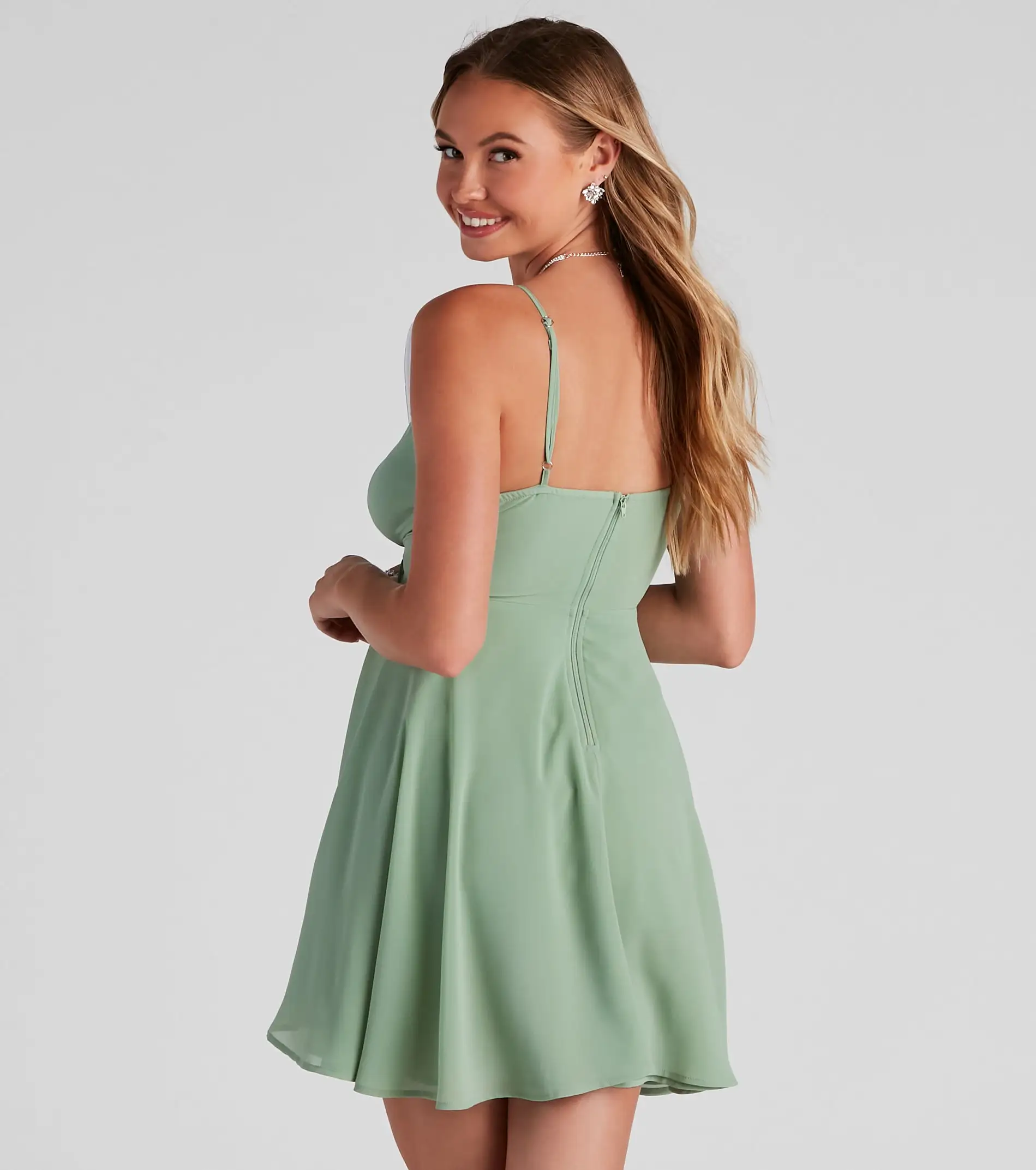 Windsor. Flutter Away Layered Skater Dress 6 Windsor. Flutter Away Layered Skater Dress - Image 4