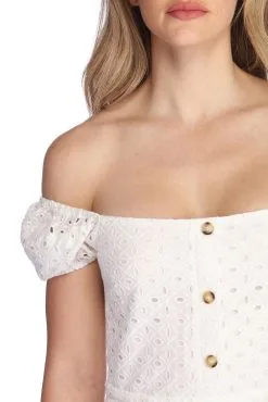 Windsor. All Eyes On You Mini Dress 9 Windsor. All Eyes On You Mini Dress -Formal Dresses Online Shop 05102 0001 4 b89a61af 7300 4a97 b04d 99adf4d13725