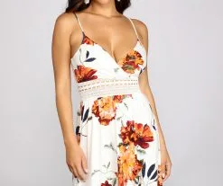 Windsor. Fab Florals Crochet Waist Maxi Dress 9 Windsor. Fab Florals Crochet Waist Maxi Dress -Formal Dresses Online Shop 05102 0196 4
