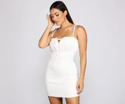 Windsor. Summer Sweetheart Smocked Mini Dress