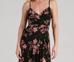 Windsor. Total Sweetheart Floral High Slit Maxi Dress 8 Windsor. Total Sweetheart Floral High Slit Maxi Dress -Formal Dresses Online Shop 05102 0773 3