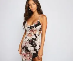 Windsor. Tropical Dream Lace-Up Maxi Dress 9 Windsor. Tropical Dream Lace-Up Maxi Dress -Formal Dresses Online Shop 05102 2104 3