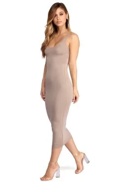 Windsor. Basic Essentials Midi Dress 51 Windsor. Basic Essentials Midi Dress -Formal Dresses Online Shop 05102 3933 2 d9fae638 7081 40f5 bd53 14b529b10a47