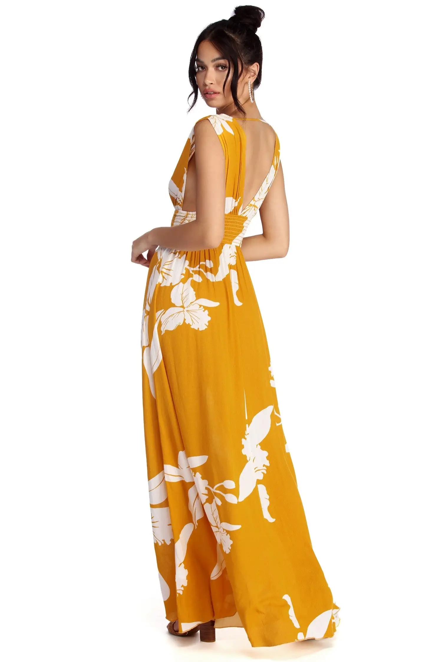 Windsor. Take The Plunge Floral Maxi Dress 5 Windsor. Take The Plunge Floral Maxi Dress - Image 3