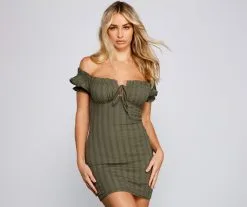 Windsor. So Fab Ruffled And Smocked Mini Dress 35 Windsor. So Fab Ruffled And Smocked Mini Dress -Formal Dresses Online Shop 05102 4155 1 7d722a5a 61ef 4779 9a5e 59f93c4e74eb