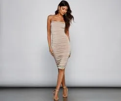 Windsor. She's A Showstopper Ruched Midi Dress 49 Windsor. She's A Showstopper Ruched Midi Dress -Formal Dresses Online Shop 05102 4195 4