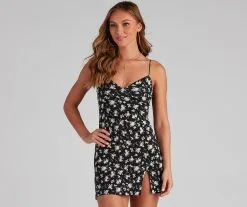 Windsor. Floral Scene V-Neck Mini Dress