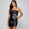 Windsor. Stunning Babe Strapless Mini Dress