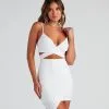 Windsor. Major Bombshell Asymmetrical Cutout Dress 2 Windsor. Major Bombshell Asymmetrical Cutout Dress -Formal Dresses Online Shop 05103 4605 1