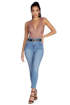 Windsor. Pretty In Lace Bodysuit -Formal Dresses Online Shop 06001 1342 2 6d6f5e90 e36d 49d0 9bcf c320e74a13be