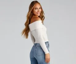 Windsor. Cozy Knit Off-The-Shoulder Top 19 Windsor. Cozy Knit Off-The-Shoulder Top -Formal Dresses Online Shop 06001 3703 2 6fa6180b f050 434d b59b d22885fef144