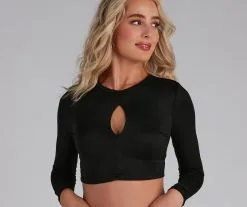 Windsor. Key To Style Crop Top 16 Windsor. Key To Style Crop Top -Formal Dresses Online Shop 06001 4229 3