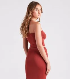 Windsor. Smooth Silhouette Crop Tube Top 33 Windsor. Smooth Silhouette Crop Tube Top -Formal Dresses Online Shop 06002 1618 2